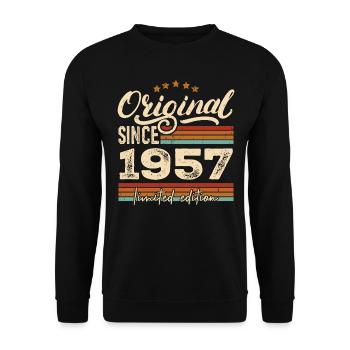 Original 1957 Vintage - Cadeau D’anniversaire 1957 - Sweat-shirt Unisexe - noir - Devant - Alina (178cm) & Michal (187cm)