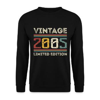 Jahrgang 2005 Vintage Retro Geburtstag Geschenk - Unisex Pullover - Schwarz - Vorne - Alina (178cm) & Michal (187cm)