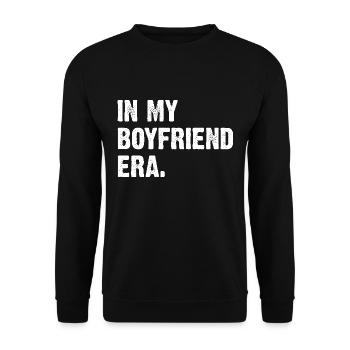In My Boyfriend Era - Unisex Sweatshirt - black - Front - Alina (178cm) & Michal (187cm)
