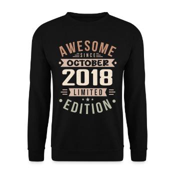 Légende Depuis Octobre 2018 Anniversaire Octobre 2018 - Sweat-shirt Unisexe - noir - Devant - Alina (178cm) & Michal (187cm)