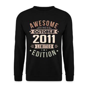 Légende depuis Octobre 2011 Anniversaire Octobre 2011 - Sweat-shirt Unisexe - noir - Devant - Alina (178cm) & Michal (187cm)