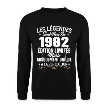 Cadeau d'anniversaire légendes sont nées en 1982 - Sweat-shirt Unisexe - noir - Devant - Alina (178cm) & Michal (187cm)