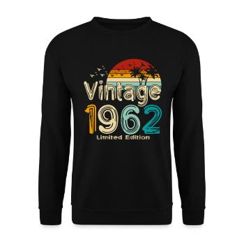 1962 Born Vintage Birthday Retro - Unisex Sweatshirt - black - Front - Alina (178cm) & Michal (187cm)