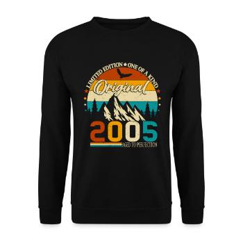 Original 2005 Born Vintage Cadeau d’anniversaire - Sweat-shirt Unisexe - noir - Devant - Alina (178cm) & Michal (187cm)
