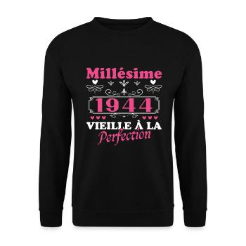 Woman Vintage 1944 Gift Birthday Humor - Unisex Sweatshirt - black - Front - Alina (178cm) & Michal (187cm)
