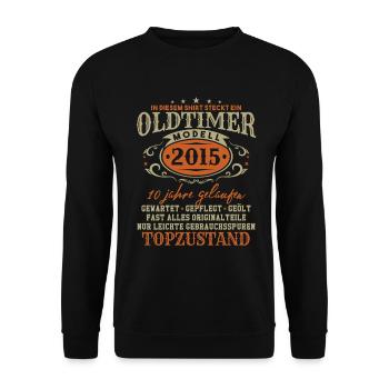 Vintage Model 2015 Vintage Birthday Gift - Unisex Sweatshirt - black - Front - Alina (178cm) & Michal (187cm)