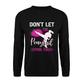 Karate Girl Martial Arts Women Karate Kick - Unisex Pullover - Schwarz - Vorne - Alina (178cm) & Michal (187cm)