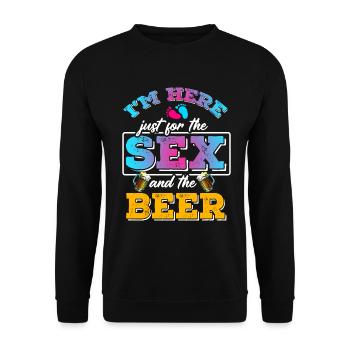 I'm just here for the beer - Unisex Sweatshirt - black - Front - Alina (178cm) & Michal (187cm)