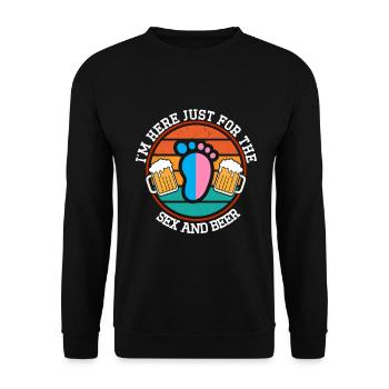 I'm just here for the beer - Unisex Sweatshirt - black - Front - Alina (178cm) & Michal (187cm)