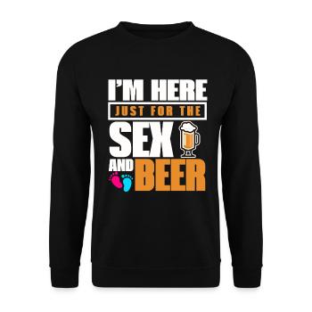 I'm just here for the beer - Unisex Sweatshirt - black - Front - Alina (178cm) & Michal (187cm)