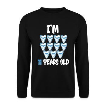 Ich bin 11 Jahre alt - Megalodon-Zahnhai 11. - Unisex Pullover - Schwarz - Vorne - Alina (178cm) & Michal (187cm)