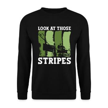 Regardez ces rayures - tondeuse à gazon - Sweat-shirt Unisexe - noir - Devant - Alina (178cm) & Michal (187cm)
