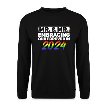 Mr. & Mr. 2024 Gay Pride Hochzeit Homo-Ehe - Unisex Pullover - Schwarz - Vorne - Alina (178cm) & Michal (187cm)