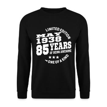 85 years old - birthday may 1938 - Unisex Sweatshirt - black - Front - Alina (178cm) & Michal (187cm)