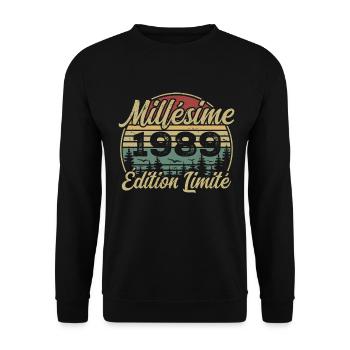 Millésime 1989 - Cadeau Pour le 35e Anniversaire - Sweat-shirt Unisexe - noir - Devant - Alina (178cm) & Michal (187cm)