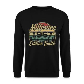 Millésime 1967 - Cadeau Pour le 57e Anniversaire - Sweat-shirt Unisexe - noir - Devant - Alina (178cm) & Michal (187cm)