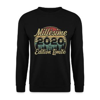 Millésime 2020 - Cadeau Pour le 4e Anniversaire - Sweat-shirt Unisexe - noir - Devant - Alina (178cm) & Michal (187cm)