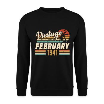 Geschenk zum 83. Geburtstag im Vintage-Stil, geboren im Februar 1941 - Unisex Pullover - Schwarz - Vorne - Alina (178cm) & Michal (187cm)