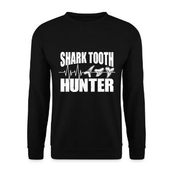 Shark Tooth Hunter Shark Tooth Shark Tooth Shark Teeth - Unisex Sweatshirt - black - Front - Alina (178cm) & Michal (187cm)