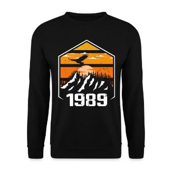 Geburtstag 1989 Jahrgang 1989 Hergestellt im Jahr 1989 - Unisex Pullover - Schwarz - Vorne - Alina (178cm) & Michal (187cm)