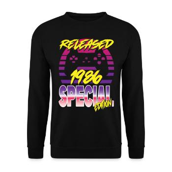 Released 1986 Special Edition - Unisex Pullover - Schwarz - Vorne - Alina (178cm) & Michal (187cm)