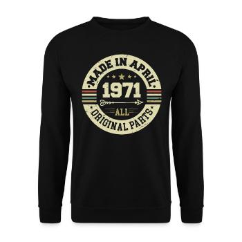 Birthday april 1971 - Gift for his 54th birthday - Unisex Sweatshirt - black - Front - Alina (178cm) & Michal (187cm)