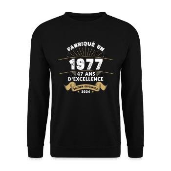 Made in 1977 47 Years of Original Excellence - Unisex Sweatshirt - black - Front - Alina (178cm) & Michal (187cm)