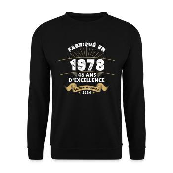 Made in 1978 46 Years of Original Excellence - Unisex Sweatshirt - black - Front - Alina (178cm) & Michal (187cm)