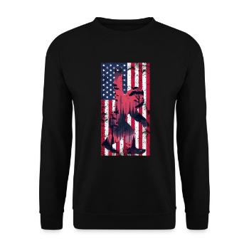 Patriotic Myth: Retro Bigfoot Meets July 4th - Unisex Pullover - Schwarz - Vorne - Alina (178cm) & Michal (187cm)
