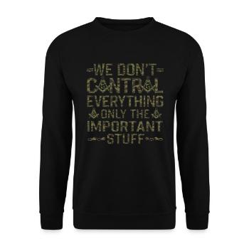 Wir Kontrollieren Nicht Alles Mason Masonic Camo - Unisex Pullover - Schwarz - Vorne - Alina (178cm) & Michal (187cm)