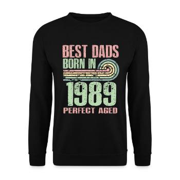 Die Besten Väter Sind 1989 Geboren, 34 Jahre Alt, - Unisex Pullover - Schwarz - Vorne - Alina (178cm) & Michal (187cm)