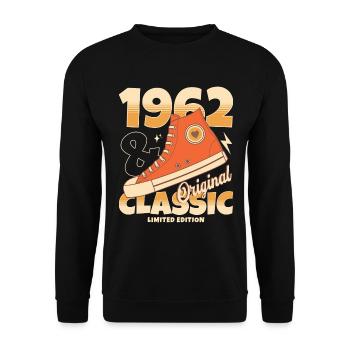 Original Retro Sneakers 1962 60 Years Anniversary - Unisex Sweatshirt - black - Front - Alina (178cm) & Michal (187cm)