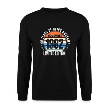 November 1982 - Unisex Sweatshirt - black - Front - Alina (178cm) & Michal (187cm)