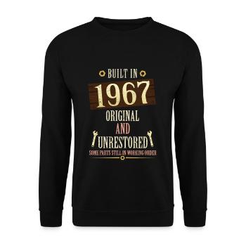Built In The 1967 Original And Unrestored - Unisex Sweatshirt - black - Front - Alina (178cm) & Michal (187cm)