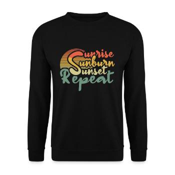 Retro Vintage Sun Beach 2022 Tropical Hello Summer - Unisex Pullover - Schwarz - Vorne - Alina (178cm) & Michal (187cm)