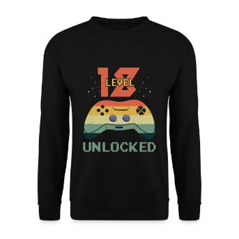 Vintage Video Game Lover Age 18 Level Unlocked - Unisex Pullover - Schwarz - Vorne - Alina (178cm) & Michal (187cm)