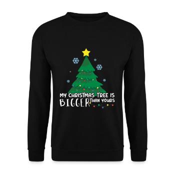December My Christmas Tree Bigger Funny Christmas - Unisex Pullover - Schwarz - Vorne - Alina (178cm) & Michal (187cm)