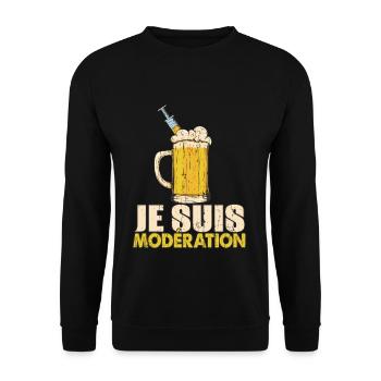 I Am Moderation Drink In Moderation Inject Beer - Unisex Pullover - Schwarz - Vorne - Alina (178cm) & Michal (187cm)