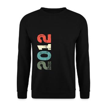 Depuis 2012 Année 2012 Rétro 2012 Millésime 2012 - Sweat-shirt Unisexe - noir - Devant - Alina (178cm) & Michal (187cm)