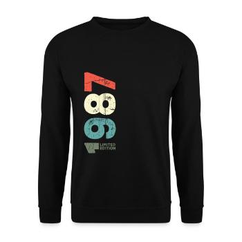 Since 1987 Year 1987 Retro 1987 Vintage 1987 - Unisex Sweatshirt - black - Front - Alina (178cm) & Michal (187cm)