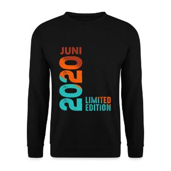 Limited Edition June 2020 Legendary since June 2020 - Unisex Sweatshirt - black - Front - Alina (178cm) & Michal (187cm)