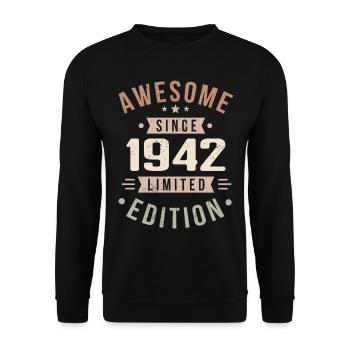 Original 1942 Jahrgang Vintage Geburtstag 1942 - Unisex Pullover - Schwarz - Vorne - Alina (178cm) & Michal (187cm)
