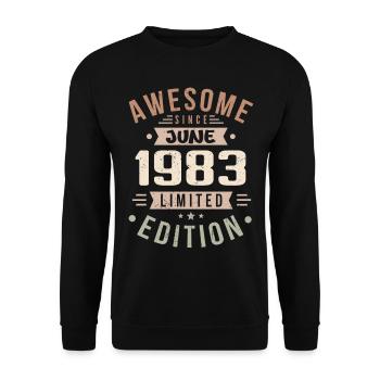 June 1983 Birthday June 1983 Gift June 1983 - Unisex Sweatshirt - black - Front - Alina (178cm) & Michal (187cm)