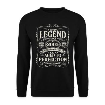 Jahrgang 2005 geboren Lebende Legende 2005 - Unisex Pullover - Schwarz - Vorne - Alina (178cm) & Michal (187cm)