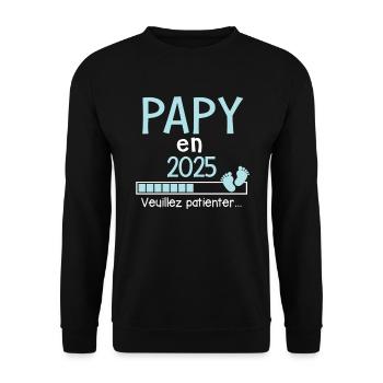 Papy en 2025 Cadeau Futur Grand-père - Sweat-shirt Unisexe - noir - Devant - Alina (178cm) & Michal (187cm)