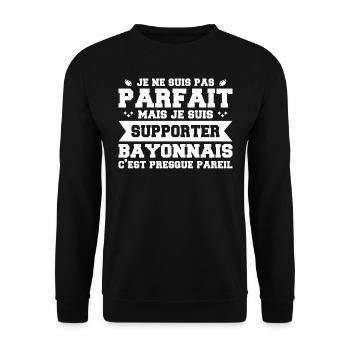 Homme Bayonnais Bayonne Rugbyman Rugby Humour - Sweat-shirt Unisexe - noir - Devant - Alina (178cm) & Michal (187cm)