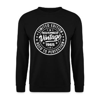 November 1965 Vintage November Birthday Gift - Unisex Sweatshirt - black - Front - Alina (178cm) & Michal (187cm)