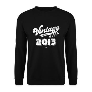 Vintage since March 2013 Geburtstag Geschenk - Unisex Pullover - Schwarz - Vorne - Alina (178cm) & Michal (187cm)