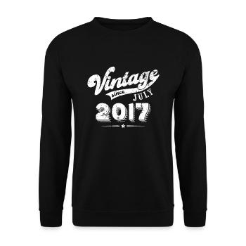 Vintage since July 2017 Geburtstag Geschenk - Unisex Pullover - Schwarz - Vorne - Alina (178cm) & Michal (187cm)