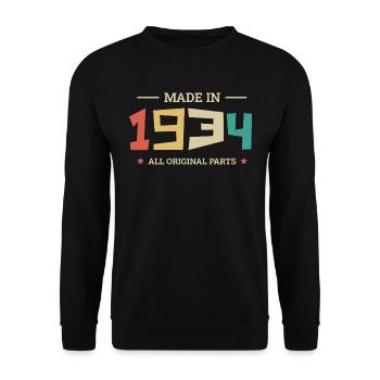 Legendary Since 1934 Original 1934 - Unisex Sweatshirt - black - Front - Alina (178cm) & Michal (187cm)